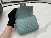 Chanel 2022 flap lambskin blue 14.5x19x6.5cm - 3