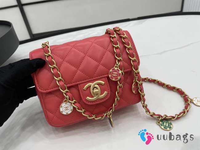 chanel 2022 flap lambskin red14.5x19x6.5cm - 1