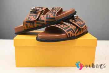 Fendi slippers EU 45 