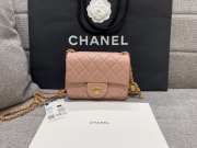 Chanel flap bag pink lamskin 17cm - 1