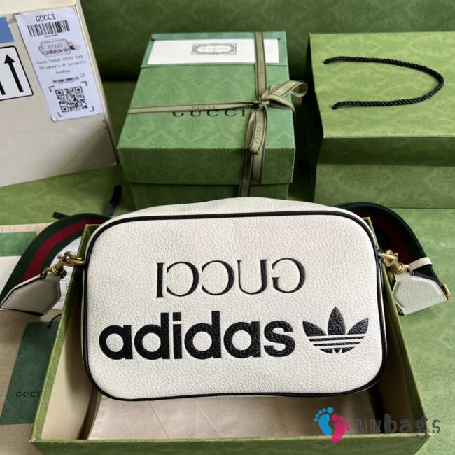 Adidas x gucci white 25x16x9.5cm - 1