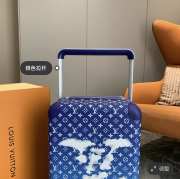 Louis Vuitton Luggage blue 20in - 6