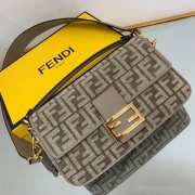 Fendi natural beige baguette bag 27x6x15cm - 3