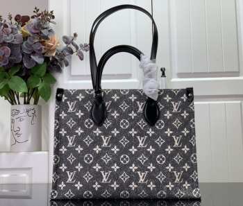 lv onthego grey and white print M46448 35x27x14CM