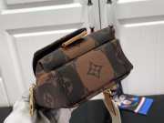 LV FLAP DOUBLE PHONE POUCH M81005 11x18x8cm - 3