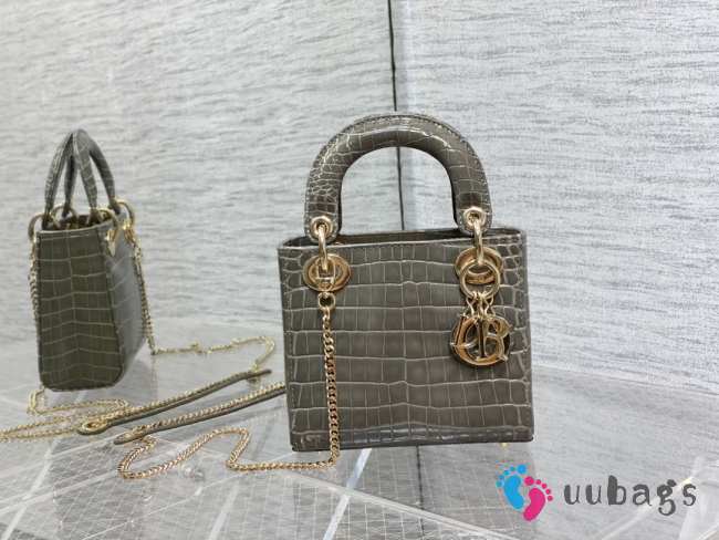 Lady dior crocodile skin dark grey gold buckle matel chain 17cm - 1