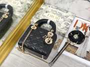 Lady dior black and gold buckle matel chain 17cm - 1