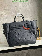 Louis Vuitton Bag M58710 62x56x20cm - 2