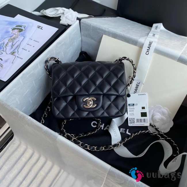 Chanel flap bag lamskin 17cm - 1