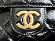 Chanel Hobo Gold 21.5 × 22.5 × 7 cm  - 6