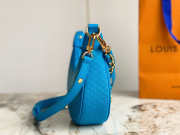 Louis Vuitton Loop Blue Bag 23 x 13 x 6 cm - 6