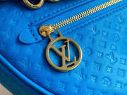 Louis Vuitton Loop Blue Bag 23 x 13 x 6 cm - 3