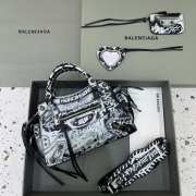 Balenciagα Neo Cagole XS Handbag 26x13x18cm - 1