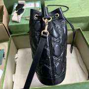 Gucci GG Matelasse leather bucket bag 25x27x12 cm - 2