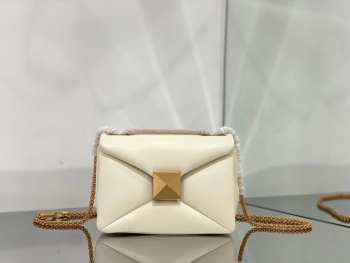 Valentino White One Stub Nappa Gold Bucklet Bag 19x14x11cm