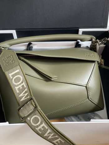 Loewe Puzzle Edge Bag Full Green 24x10.5x16.5cm