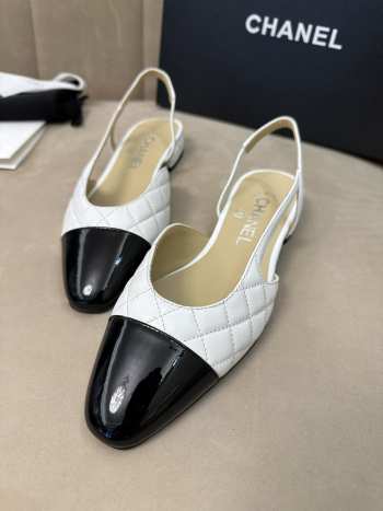 Chanel Slingback Sandal Blạck And White 