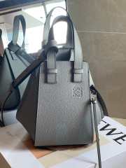 Loewe Grey Hammock Leather Shoulder Bag 19.5×14.5×20cm - 1