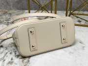 Louis Vuitton White Monogram Alma Bridge 25x19x12cm - 6