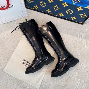 Alexander McQueen Black Boots MC0001