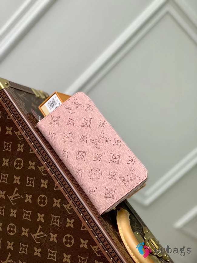 Louis Vuitton M61868 Pink Wallet 19x10cm - 1