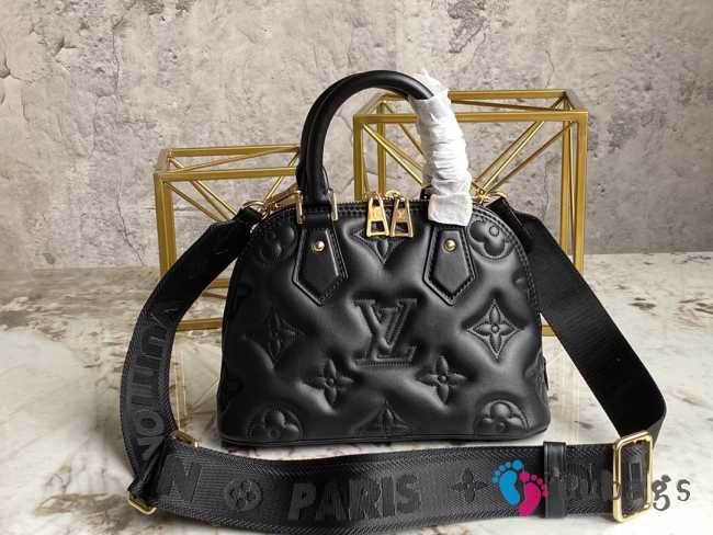 Louis Vuitton Black Alma BB 1930 24.5x18x12cm - 1