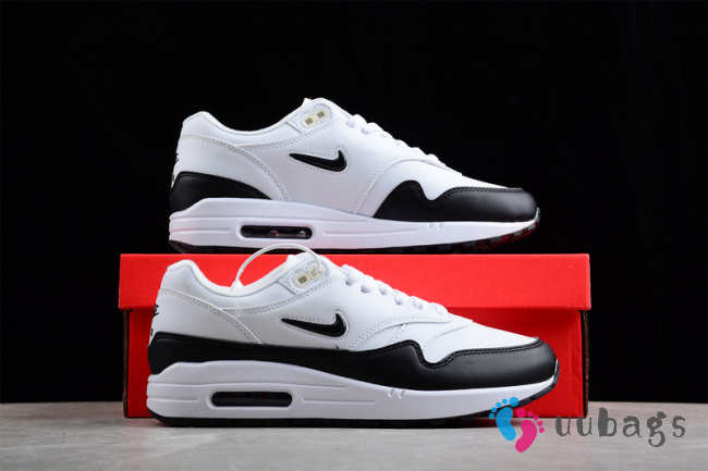 Nike Air Max 1 Jewel  - 1