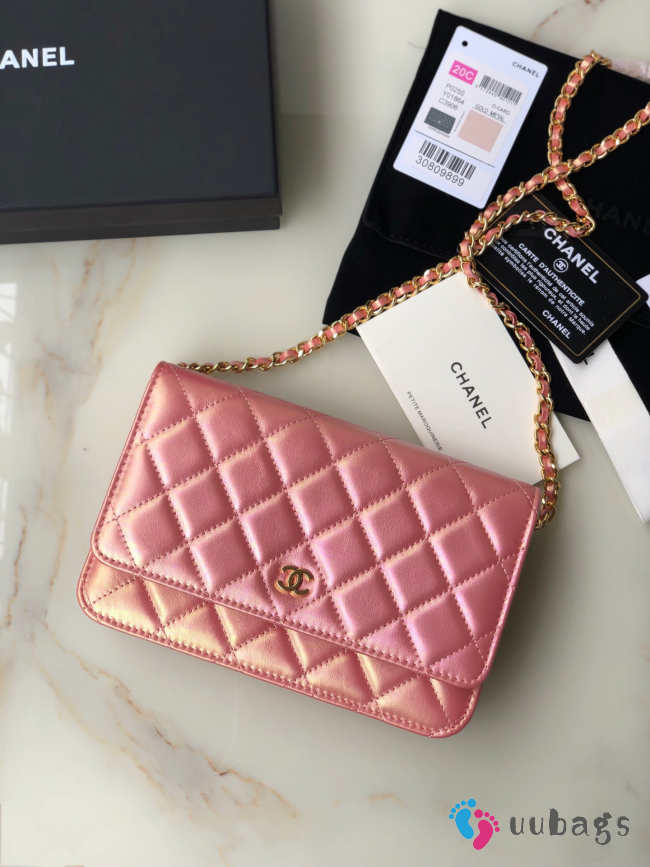 Chanel Pink CC Woc Lambskin 19cm - 1