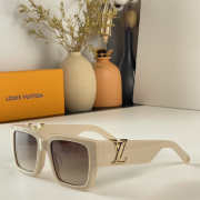 Louis Vuitton Sunglasses 6 colors - 3