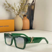 Louis Vuitton Sunglasses 6 colors - 4