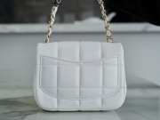 Chanel 23C small bag in white 16×13×7cm - 3