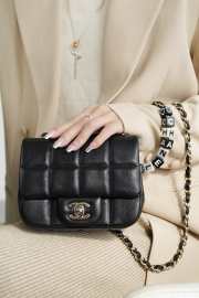 Chanel 23C small bag in black 16×13×7cm - 1