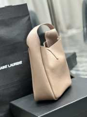 YSL Le 5 À 7 Soft Small In Smooth Leather - 5