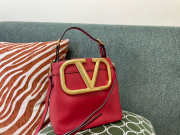 Valentino Garavani Supervee Gold bucklet bag red 20x19x12cm - 1