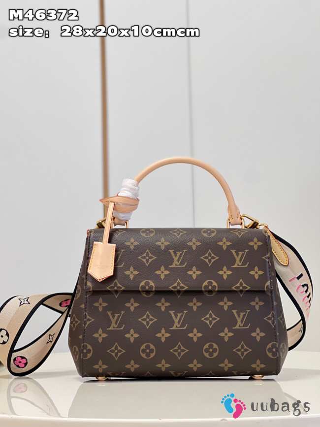 Louis Vuitton Cluny BB Monogram 28x20x10 cm - 1