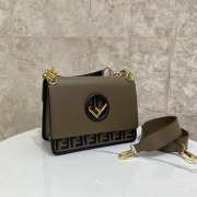 Fendi Peekaboo Dark Brown 25X18cm - 2