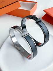 Hermes Bracelelet B002 - 2