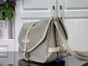 Louis Vuitton Monogram Saumur Grey 30x20x10cm - 6