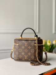 Louis Vuitton Monogram Reverse Vanity 19x13.0x11cm - 6