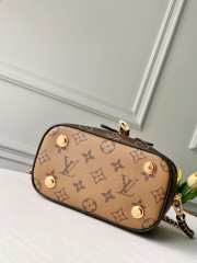 Louis Vuitton Monogram Reverse Vanity 19x13.0x11cm - 4