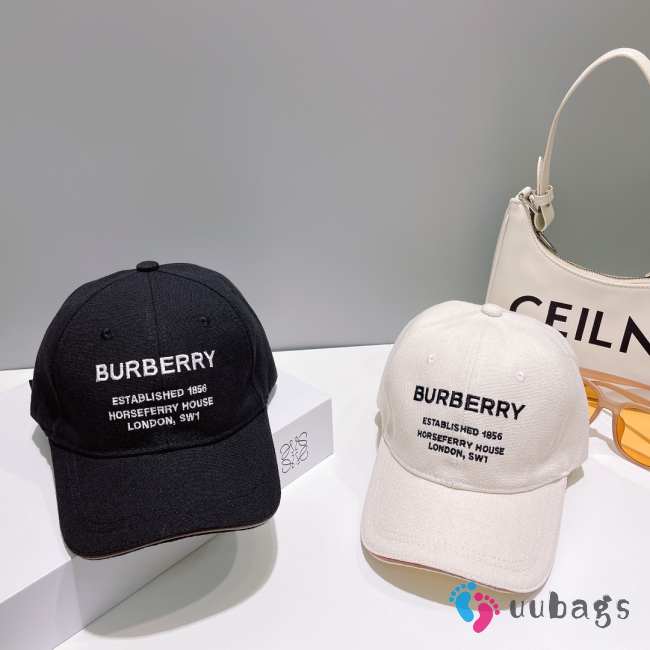 Burberry Hat H0001 - 1