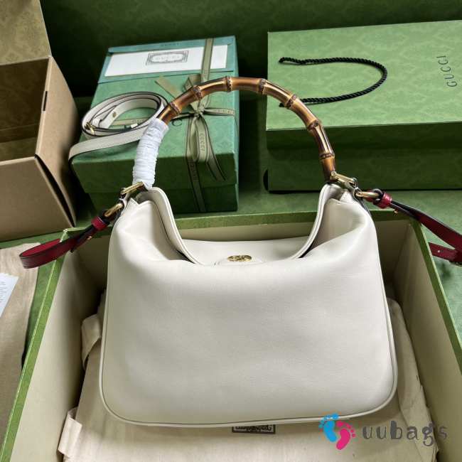 Gucci Diana White 30x23x6.5cm - 1