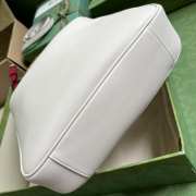 Gucci Diana White 30x23x6.5cm - 3