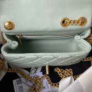 Chanel Small Flap Bag Green Gold Hardware 13x18x7cm - 4