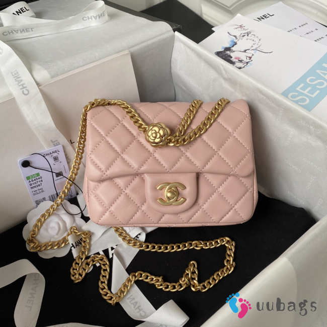 Chanel Small Flap Bag Pink Gold Hardware 13x18x7cm - 1