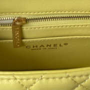 Chanel Small Flap Bag Yellow Gold Hardware 13x18x7cm - 6