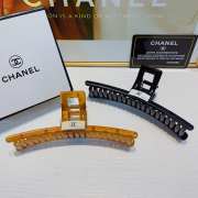 Chanel Claw hairs C002 - 1