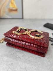 D&G Girls Foiled crocodile-print red calfskin 14.5x21x3cm - 5