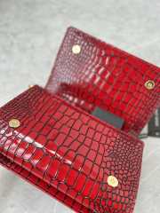 D&G Girls Foiled crocodile-print red calfskin 14.5x21x3cm - 2