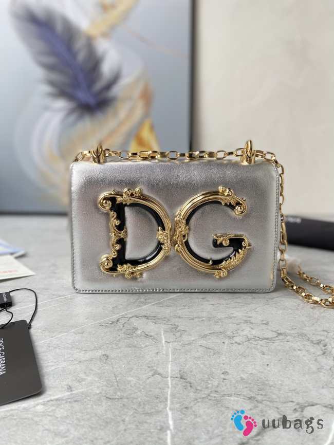 D&G Girls Silver bag in plain calfskin 21x14.5x3cm - 1